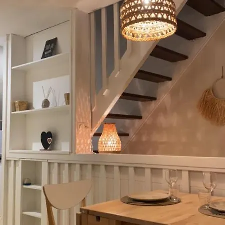 Au Nid De L’écureuil