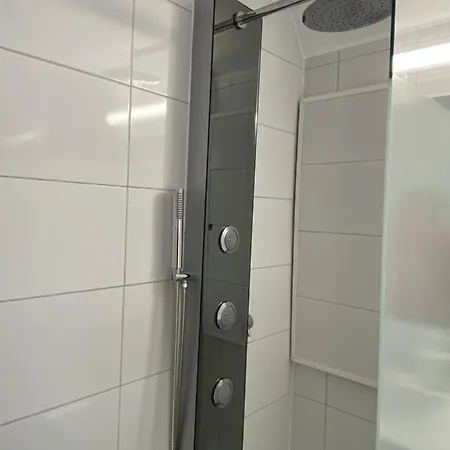 Au Nid De L’écureuil