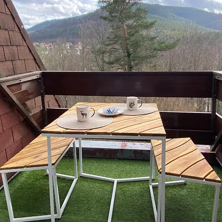 Au Nid De L’écureuil